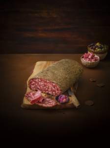 Pavé du Beaujolais enrobé au poivre tranché